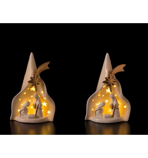 Presepe in ceramica con LED (funzionamento a pila 3LR44 x 1,5V) - cm. 12 x 7,5 x h. cm. 19